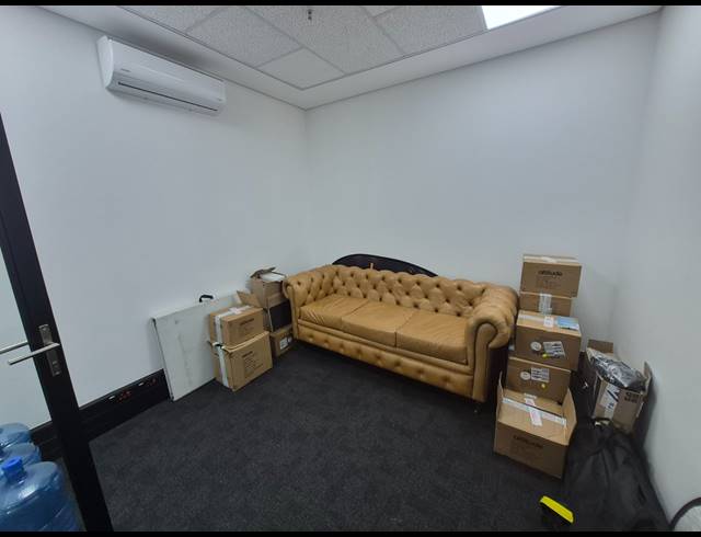 299M² OFFICE TO LET IN RIVONIA